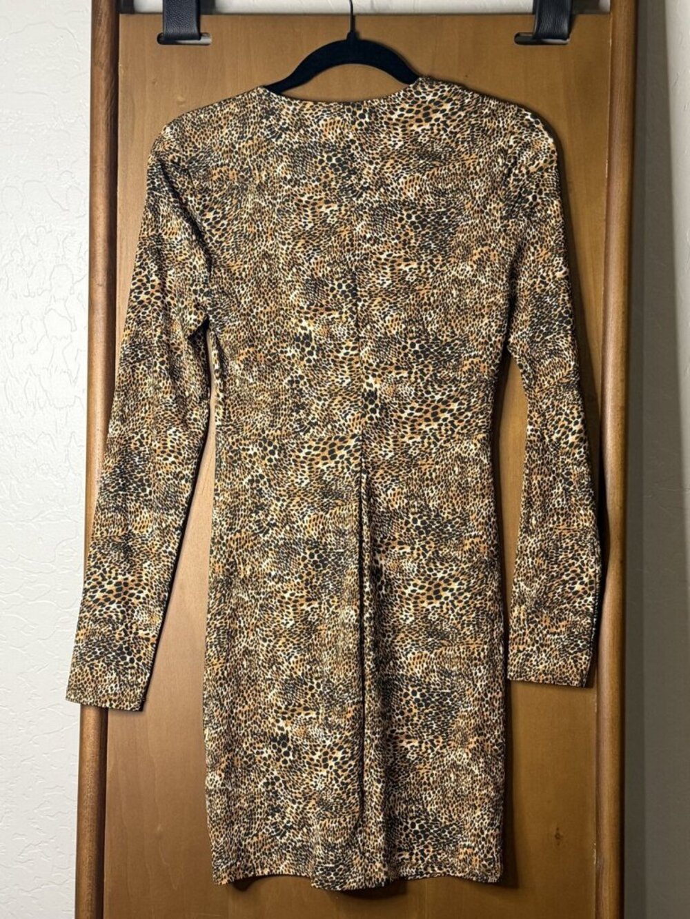 L'AGENCE Leopard-Print Long-Sleeve Twist-Front Dress XS - Picture 2 of 4